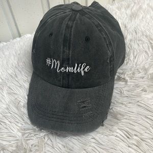 New Distressed Black Embroidered ‘MomLife’ Ball Cap